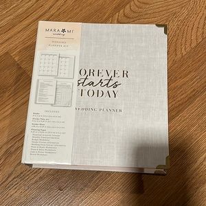 Wedding planner. New.